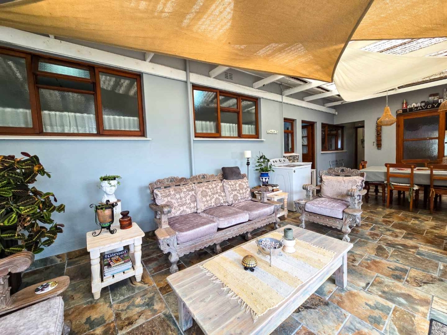4 Bedroom Property for Sale in Stilbaai Wes Western Cape